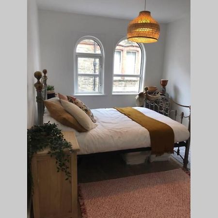 Beautiful 2 Bed Flat In The Heart Of Lynton Devon Apartment ภายนอก รูปภาพ
